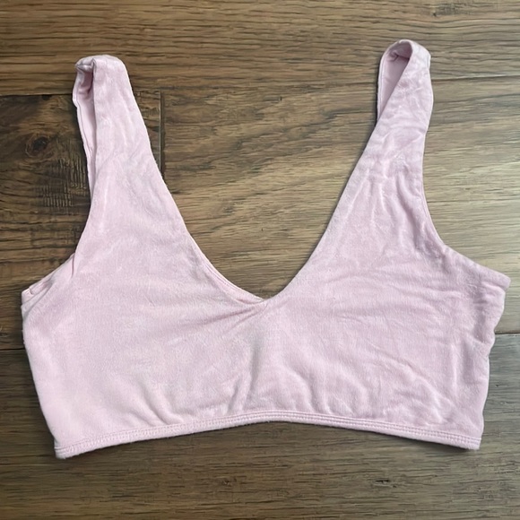 👛 Pink Tank Crop Top 👛 - Picture 3 of 4